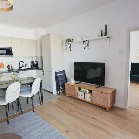 - Erdoedy Apartmán