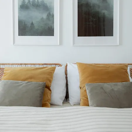 - Erdoedy Oravska Lesna